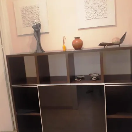 Alejandria Apartment *